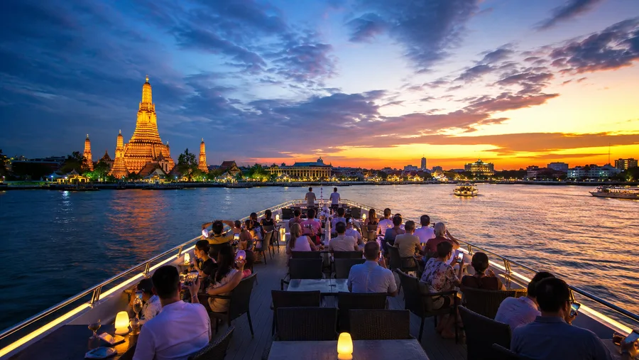 Unique Chao Phraya River Cruise Experiences: Hop-on, Private & More